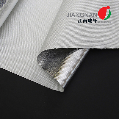 Il di alluminio ha laminato il tessuto della vetroresina con trattamento di superficie regolare di entrambi i lati o il singolo