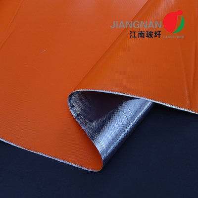 Tessuto alluminato della vetroresina per isolamento termico fino a 550°C con la forte riflessione leggera per l'isolamento del vapore